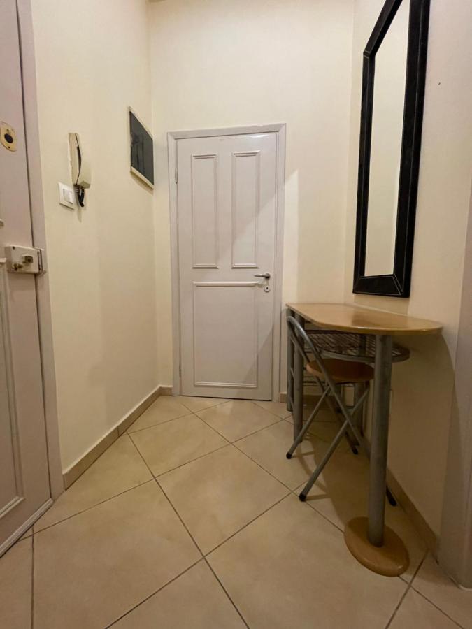 Apartment At The Heart Of Солун Екстериор снимка